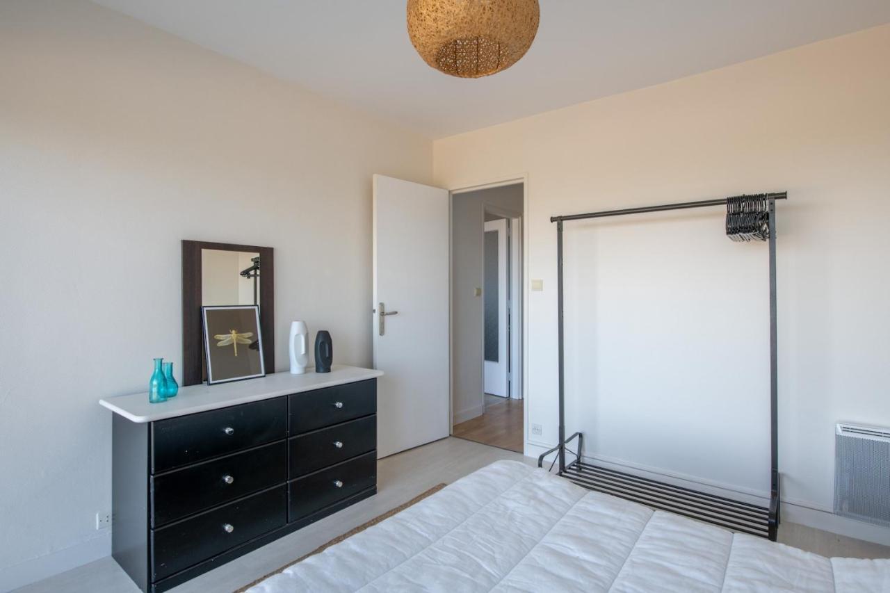 Appartement Face Mer Et Aux Pins แซ็ง-เบรแว็ง-เล-แป็ง ภายนอก รูปภาพ